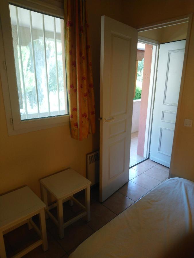 Coudouliere Vue Mer Et Port Apartment Six-Fours-les-Plages Exterior photo