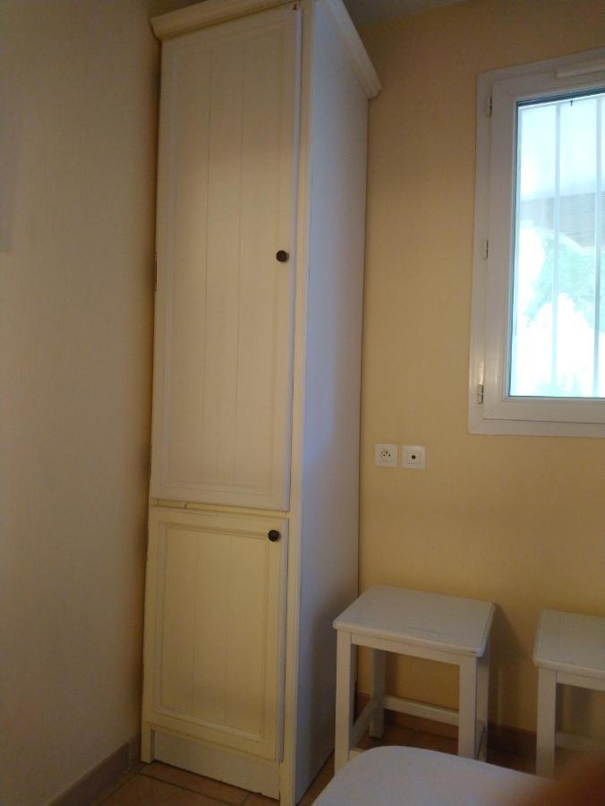 Coudouliere Vue Mer Et Port Apartment Six-Fours-les-Plages Exterior photo