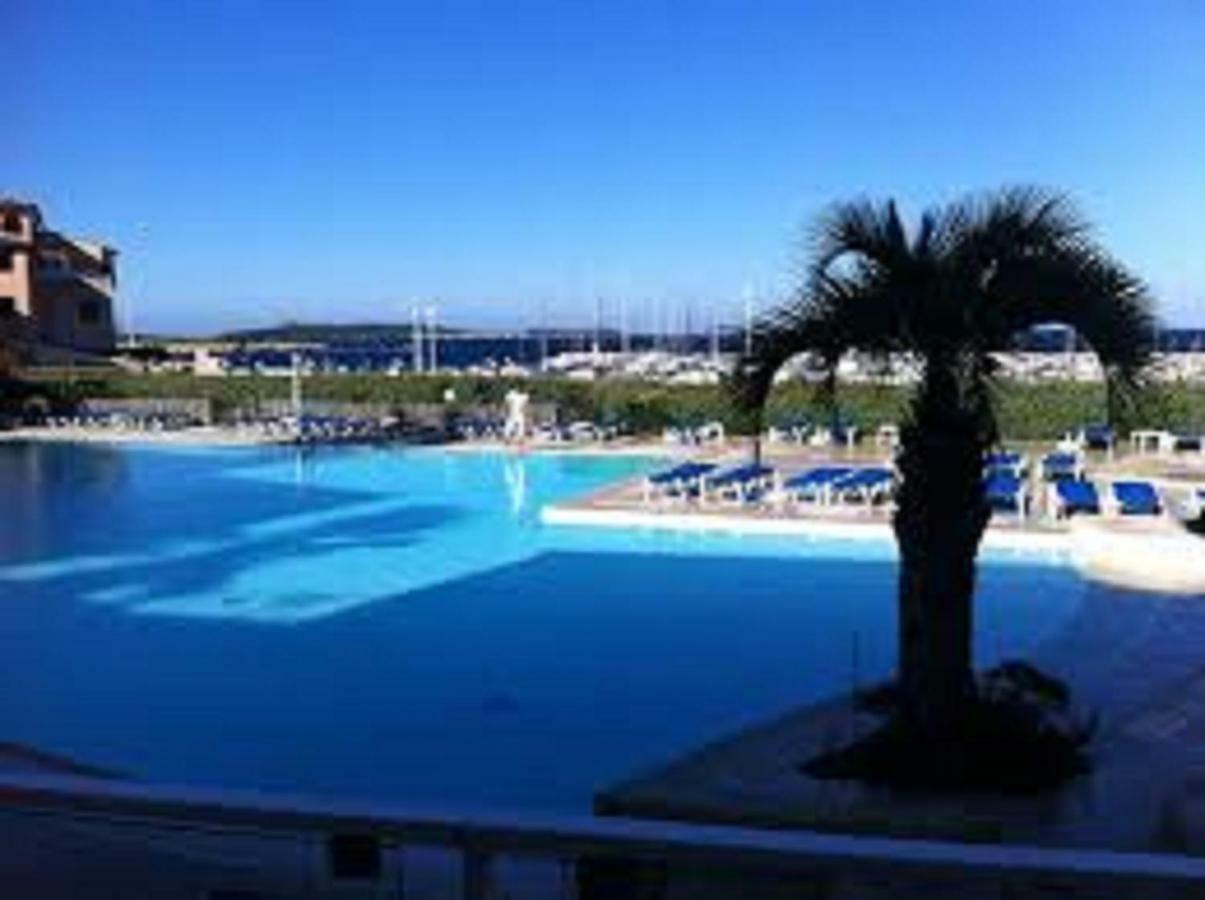Coudouliere Vue Mer Et Port Apartment Six-Fours-les-Plages Exterior photo