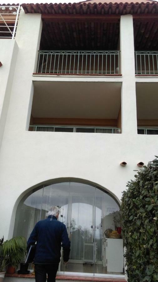 Coudouliere Vue Mer Et Port Apartment Six-Fours-les-Plages Exterior photo